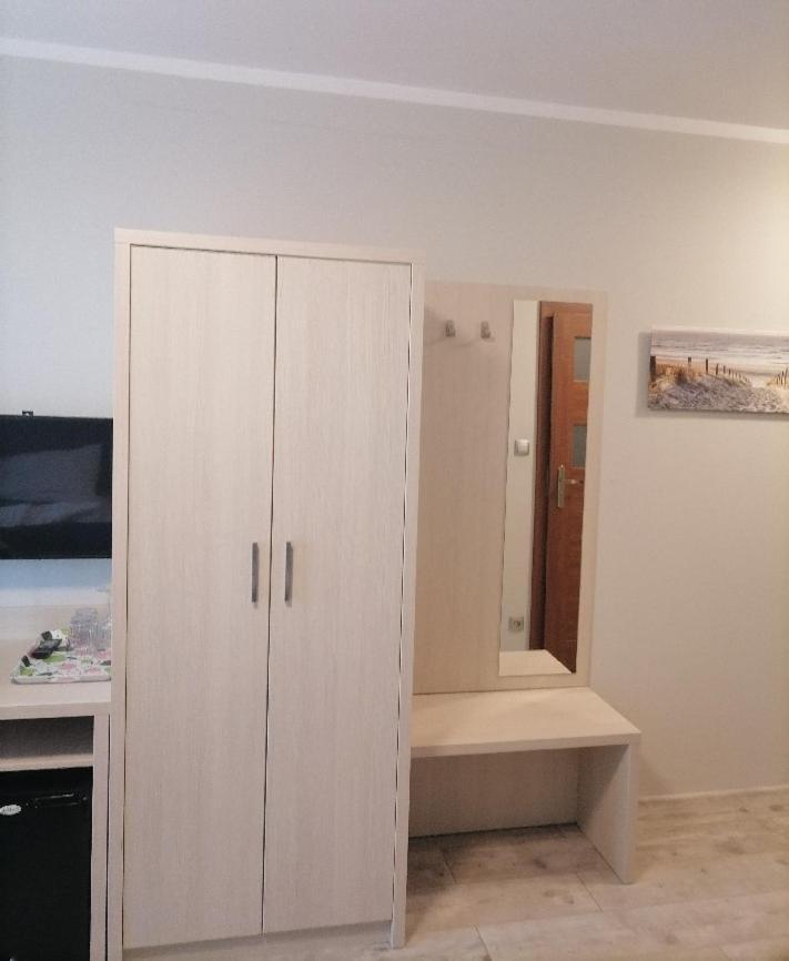 Horyzont Apartamenty- 50M Od Morza!!!Apartamenty Prywatne W Family Dominikana- Self Check In Sianożęty Chambre photo